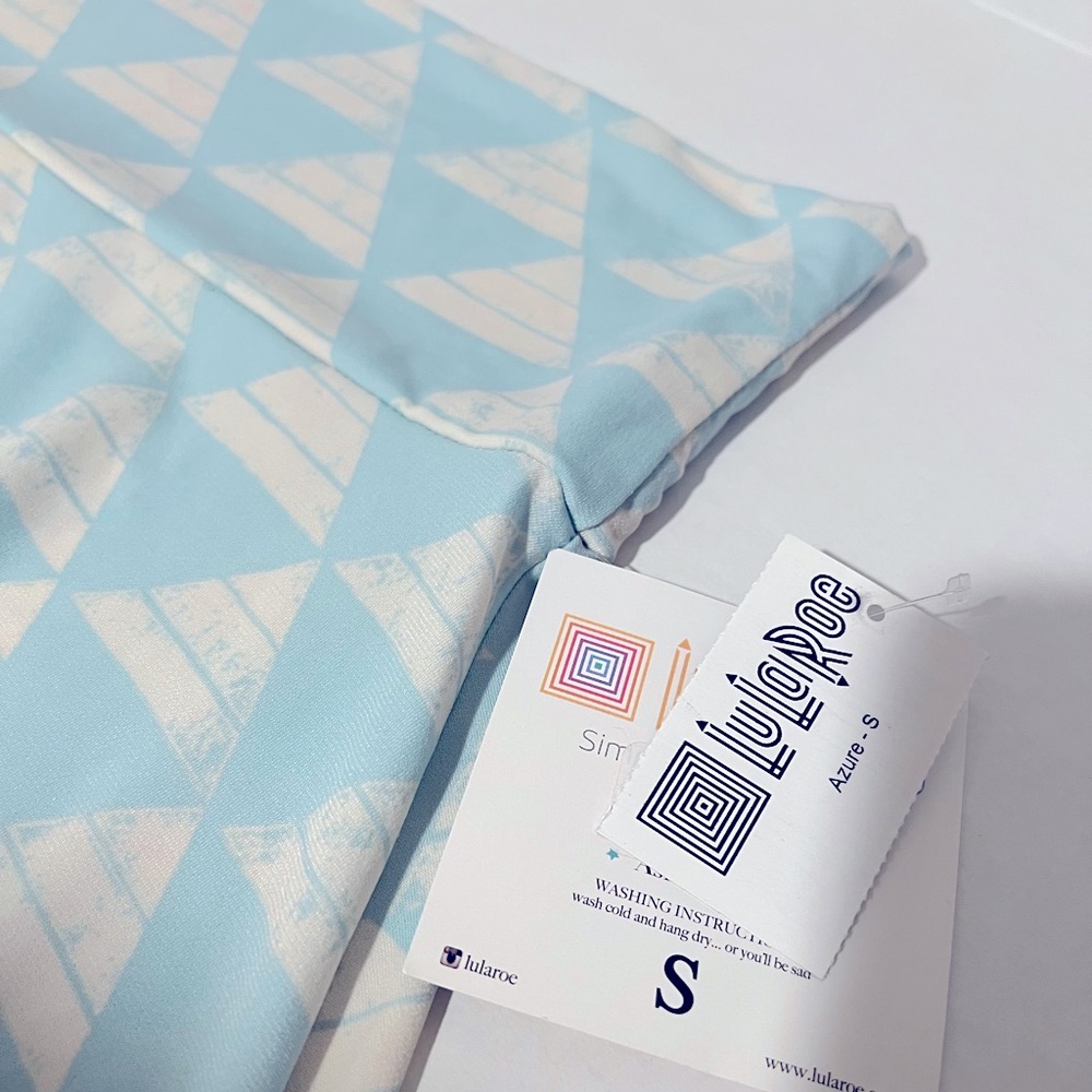 LuLaRoe skirt size S Azure NWT